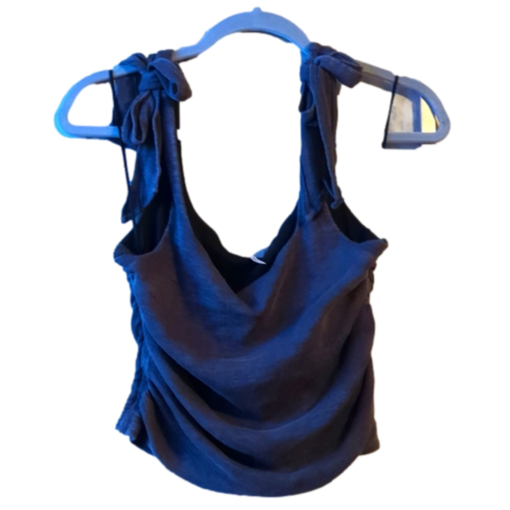 Free people large bow tank large.